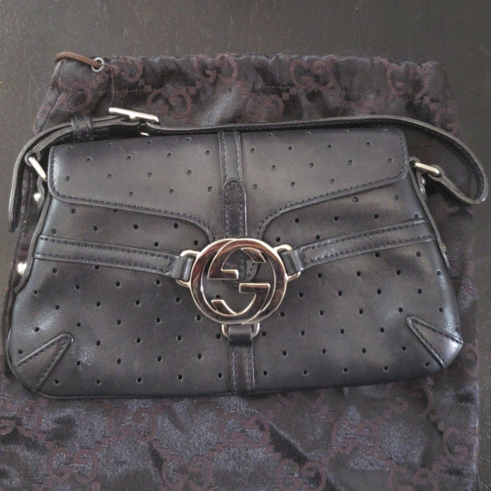 Gucci wristlet
